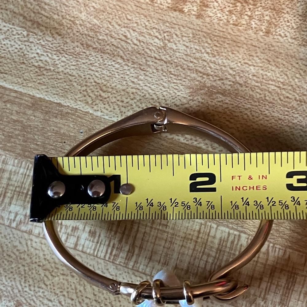 🌸Lucky🍀Brand Pearl Bracelet - Picture 5 of 5